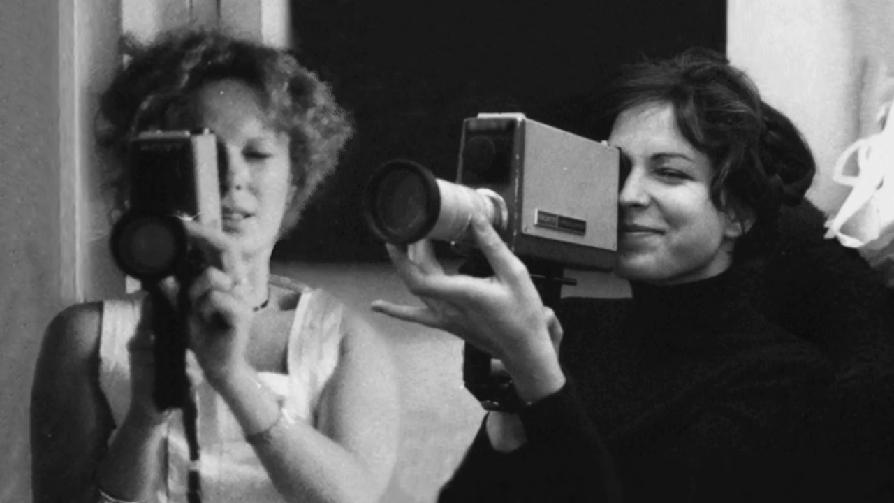 Calisto, Delphine, Carole & les autres